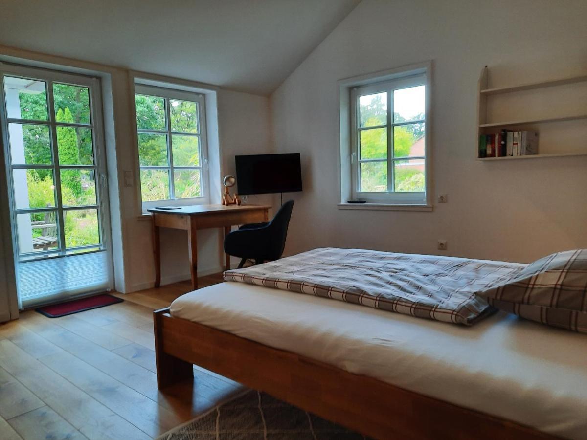Idyllisches Schwedenhaus In Ruhiger Hanglage Oetzen Exteriér fotografie